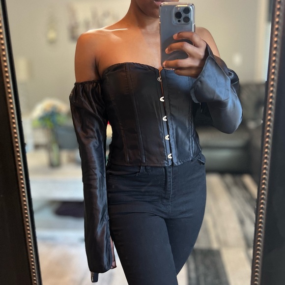 Pretty Little Thing Black Satin Long Sleeve Bardot Corset Top, US 6 - 8 M, NWT - Picture 4 of 8